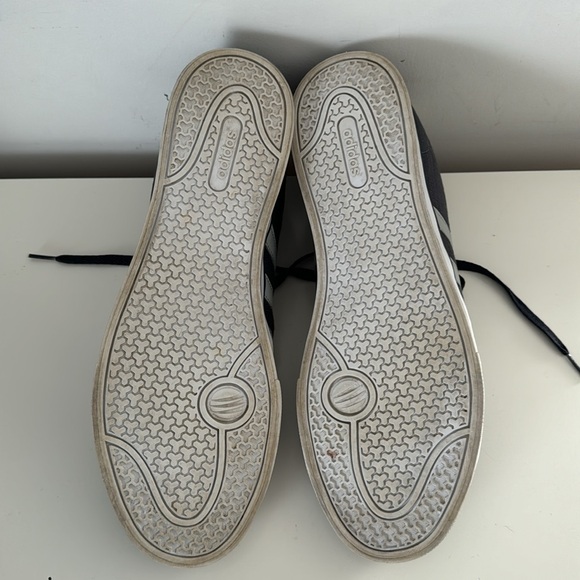 Pre-Owned ADIDAS casual court shoe Men’s Size 13 - Picture 8 of 9